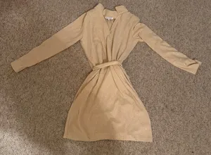 Tan long sleeve dress Size M thumbnail 1
