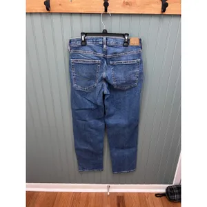 American Eagle 90s Straight Jeans Womens 6 Short Medium‎ Wash Blue High Rise thumbnail 5