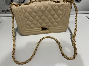 Cream Quilted Bag thumbnail 4