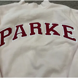 Parke Peony And Crimson Varsity Mockneck Sweatshirt Valentines Heart New S/M thumbnail 6