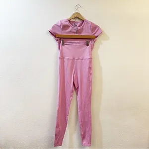 Frankie's Bikinis Pink Zippy Crop Top‎ Baby Tee Size Medium thumbnail 2