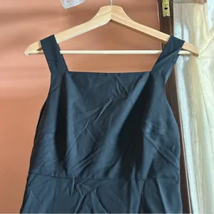 Theory Sleeveless Stretch Wool Sheath Little Black Dress Mini Classic Size‎ 2 thumbnail 2