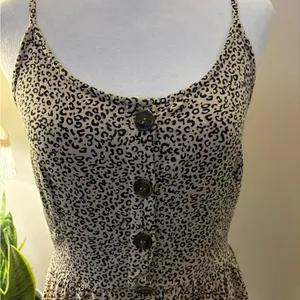 Japna Black and Cream Spaghetti Strap Mini Dress Size M thumbnail 2