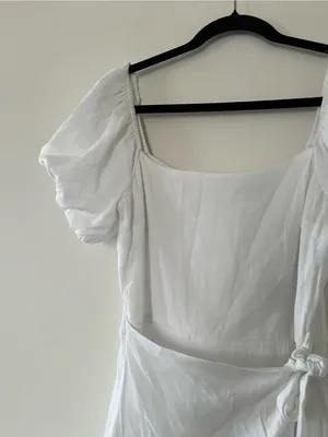 Trixxi White Puff Sleeve Wrap Mini Dress Medium Coastal European Summer Beach thumbnail 3