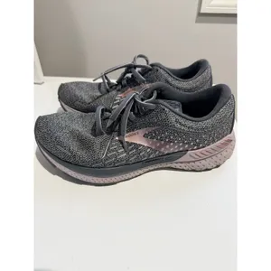Brooks‎ Women's Adrenaline GTS 21 Gray And Pink Running Shoes Size 9.5 Q thumbnail 3