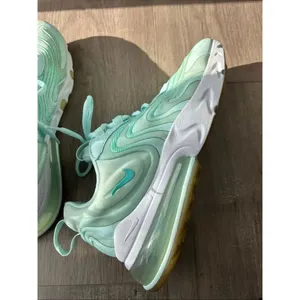Nike Womens Air Max 270 React ENG CK2608-300 Blue Running Shoes Sneakers Sz 10 thumbnail 3