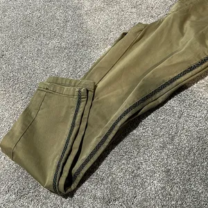Chino by Anthropologie Relaxed Fit Chino Pants size‎ 25 thumbnail 8
