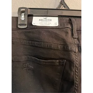 NWT Hollister Black Curvy High Rise Jean Jeggings‎ 32 X 28 Distressed thumbnail 4