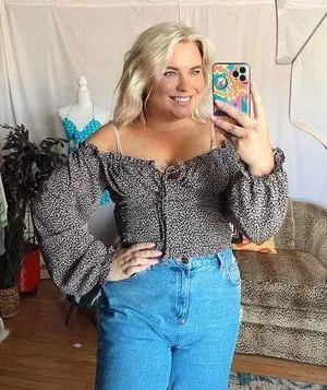 Blush Off Shoulder Printed Long Sleeve Cropped Top Black Size Small thumbnail 1
