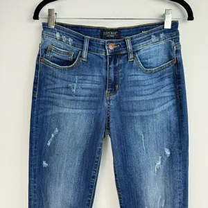 Judy Blue Relaxed Fit Stretch Denim Jeans Sz 28 Dark Wash Distressed thumbnail 5