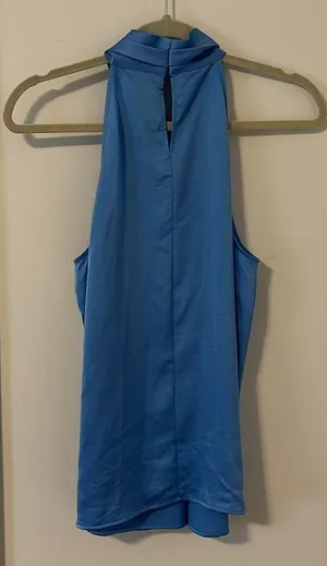Ann Taylor satin sleeveless blouse in blue in size Medium thumbnail 3