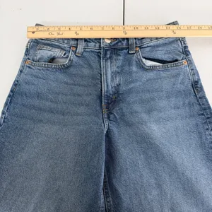 H&M Womens High Waist Wide Leg Cropped Jeans Medium Wash Blue‎ Petite Friendly 6 thumbnail 9