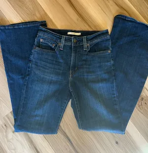 Levi’s Jeans thumbnail 1