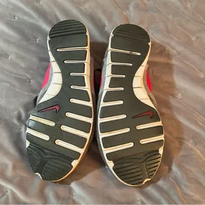 NIKE Eclipse Women's Sneakers Gray Nubuck Lace Up Lightweight Pink Trim 8.5 thumbnail 7
