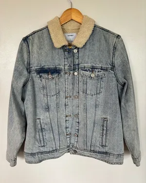 Old Navy Denim Jacket with Cream Sherpa Collar thumbnail 1