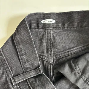 Old Navy Black‎ Jean Shorts thumbnail 3