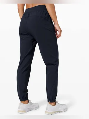 Lululemon Adapted State Jogger
True Navy size 2‎ thumbnail 2