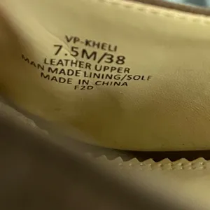 Brown Leather Pointed heeled Mules thumbnail 7