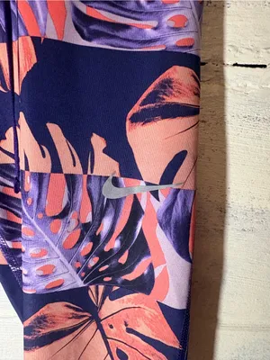 Nike DRI-FIT Fast Runway Print Eggplant High Rise Running Tights XS thumbnail 7