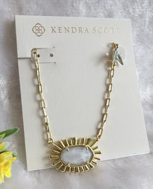 Kendra Scott Elisa Gold Bird Short Pendant Necklace thumbnail 1