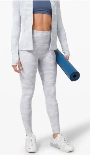 Lululemon Wunder Under High-Rise Tight in Luxtreme Camo White‎ size 6 thumbnail 1