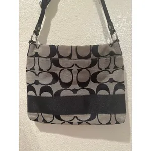 Coach Signature Stripe File Crossbody Zip Shoulder Bag F19220 Black Vintage Y2K thumbnail 7