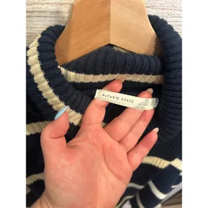 Altar'd State Womens Navy Blue Cream Striped Ribbed Cropped Turtleneck Sweater L thumbnail 3