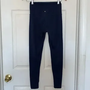 Beyond Yoga Ankle Length Leggings Blue Size S thumbnail 2