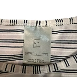 Nike Tennis Top Womens‎ Size Medium White Black Striped Short Sleeve Crew Neck thumbnail 3