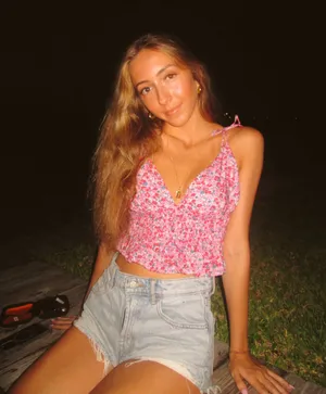 Sim & Sam Floral Top thumbnail 1