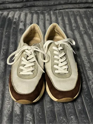 Naturalizer Women’s Casual Lace-Up Sneakers in Beige and Brown thumbnail 2