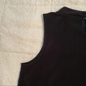 Alfani Textured Keyhole-Back Sleeveless Top thumbnail 5