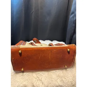 Vintage Brahmin Straw Leather Tote Bag Cognac Woven Trim Nautical Medallion thumbnail 4