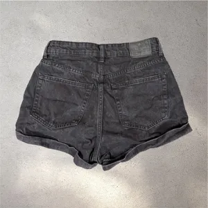 Bershka High Waist Denim Shorts Women's 4 Black Grunge Mall Emo Y2K Whimsygoth thumbnail 2