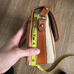 Vintage Dooney & Bourke AWL Equestrian Bag Natural Cream British Tan Brass USA thumbnail 14