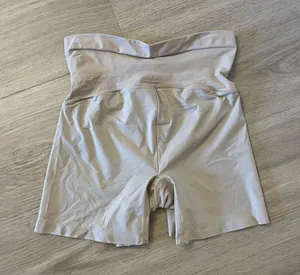 Spanx NWOT NUDE  SHORTS thumbnail 2