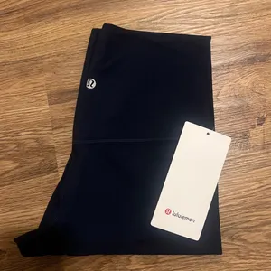 Lululemon Wunder Under Smooth Cover High-Rise Tights 25" thumbnail 6