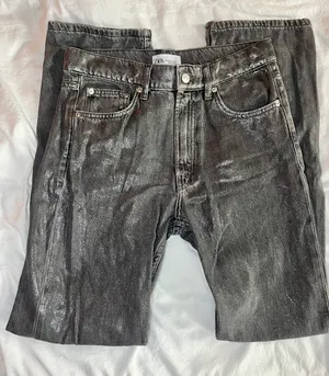Jeans thumbnail 2