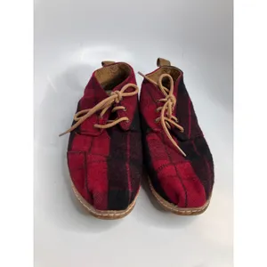 TOMS Chukka Boots Womens 10 Red Black Buffalo Plaid Good Wool Suede Lace Up thumbnail 2