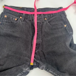 VINTAGE 90’s Levi’s 501’s black‎ distressed sz 29 thumbnail 5