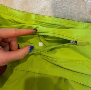 Lululemon Speed Up Shorts thumbnail 4