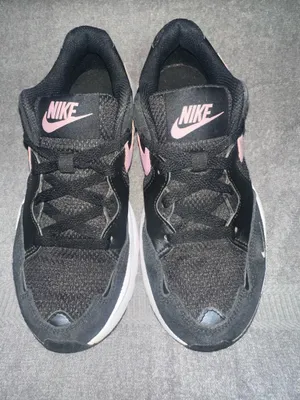 Nike Women’s Air Max Sneakers thumbnail 6
