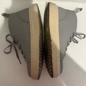 Dr. Martens Docs Baynes Chukka Boots Sneakers Grey Airwair Women Size 7 thumbnail 9