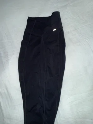 Black Fabletics Leggings thumbnail 2