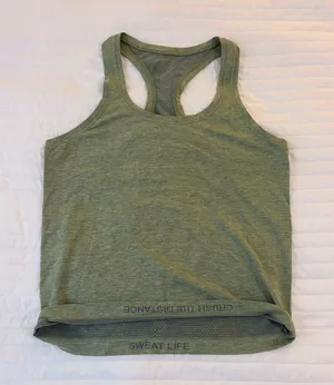 Lululemon Tank thumbnail 1