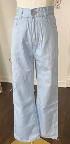 NWT Classic Light Blue Wide Leg Denim Jeans size M thumbnail 1
