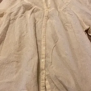 Madewell cream textured‎ button down blouse M thumbnail 7