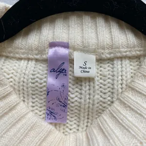 Francesca’s Collections Alya Cream Sweater Size S thumbnail 6