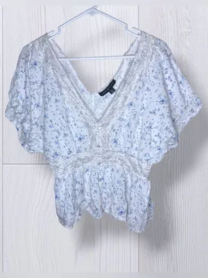 ALMOST FAMOUS Cottagecore Floral Flutter Sleeve Lace Crochet Empire Waist Blouse thumbnail 3