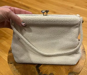 Vintage Ivory Beaded Handbag with Metal Frame and Clasp thumbnail 1